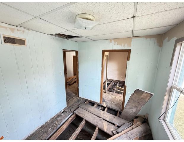 912 Cameron AVENUE, La Crosse, WI 54601