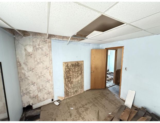 912 Cameron AVENUE, La Crosse, WI 54601