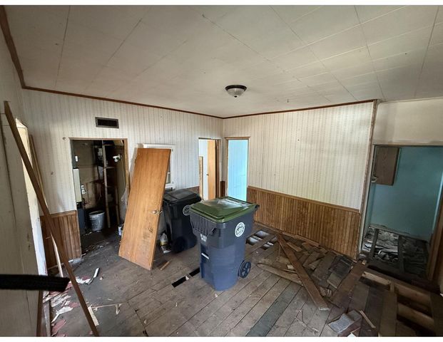 912 Cameron AVENUE, La Crosse, WI 54601