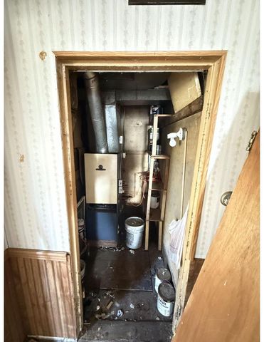 912 Cameron AVENUE, La Crosse, WI 54601