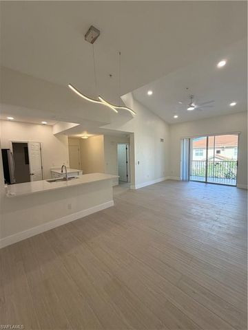 9025 Colby DR 2120, Fort Myers, FL 33919