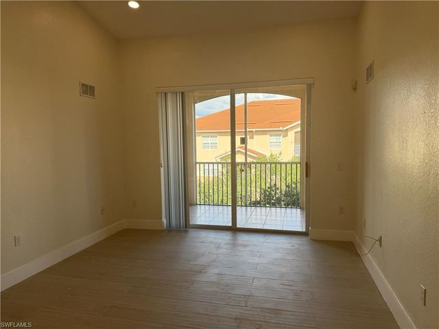 9025 Colby DR 2120, Fort Myers, FL 33919