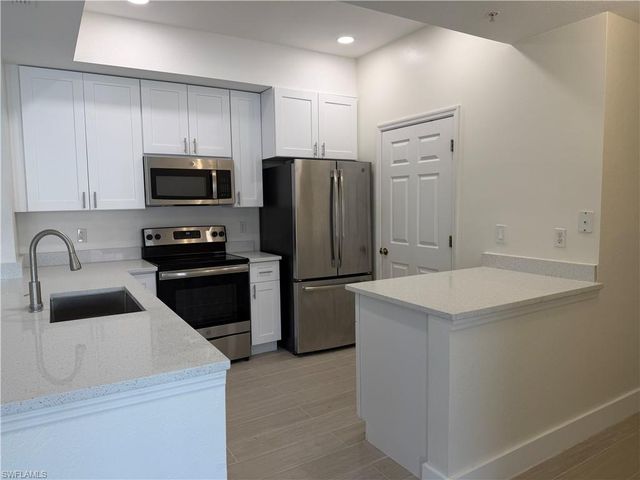 9025 Colby DR 2120, Fort Myers, FL 33919