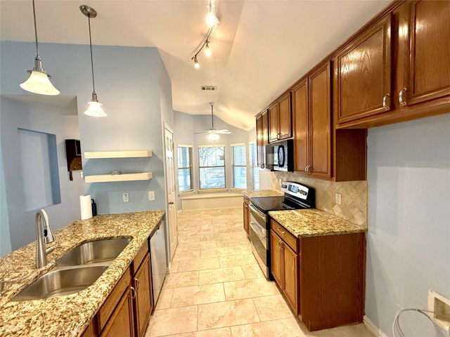 970 Fox Grove Lane, Providence Village, TX 76227