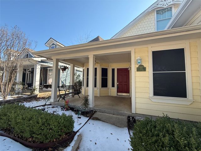 970 Fox Grove Lane, Providence Village, TX 76227