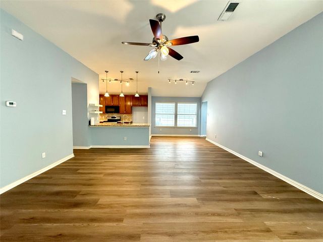 970 Fox Grove Lane, Providence Village, TX 76227