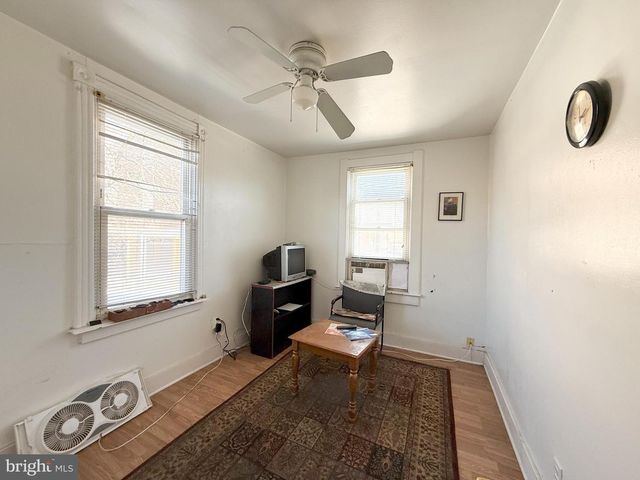 1030 KEARNY ST NE, Washington, DC 20017