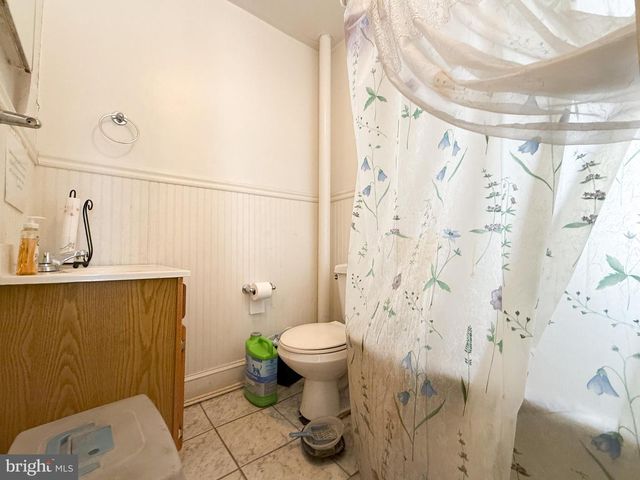 1030 KEARNY ST NE, Washington, DC 20017