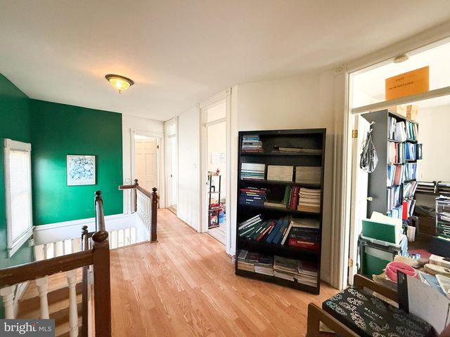 1030 KEARNY ST NE, Washington, DC 20017