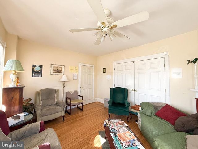 1030 KEARNY ST NE, Washington, DC 20017