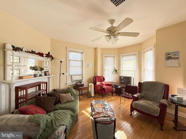 1030 KEARNY ST NE, Washington, DC 20017