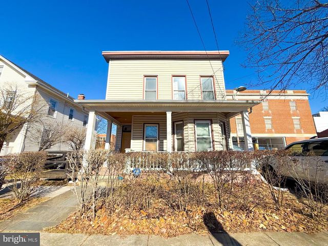 1030 KEARNY ST NE, Washington, DC 20017