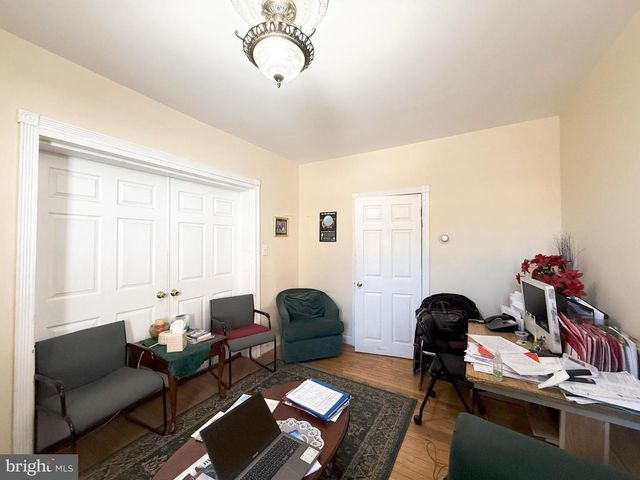 1030 KEARNY ST NE, Washington, DC 20017