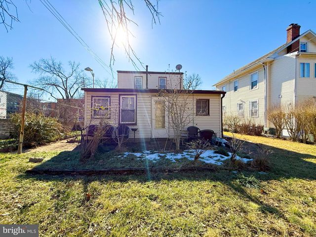 1030 KEARNY ST NE, Washington, DC 20017