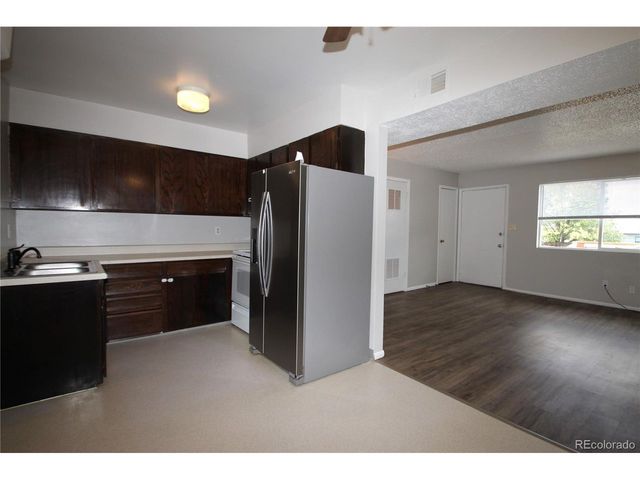 1322 Arch St, Colorado Springs, CO 80904