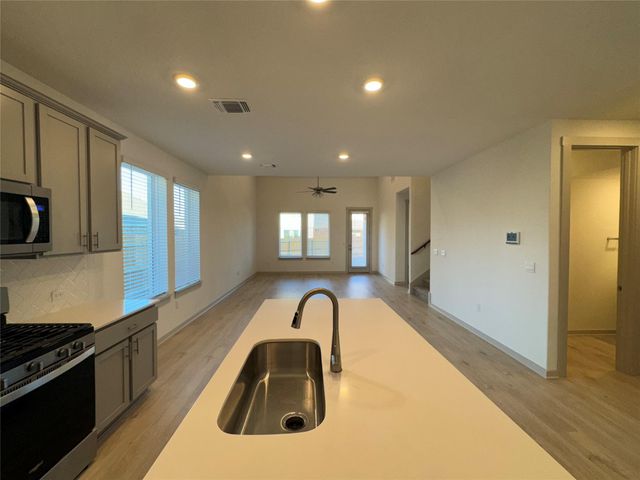 428 Black Sheep CV, Leander, TX 78641