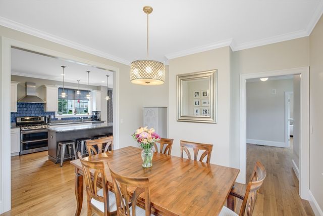 5 Point Shore Drive, Amesbury, MA 01913