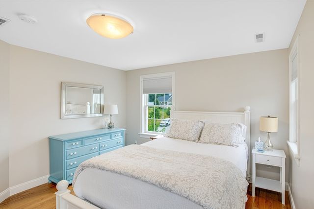 5 Point Shore Drive, Amesbury, MA 01913