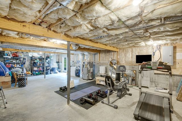 5 Point Shore Drive, Amesbury, MA 01913