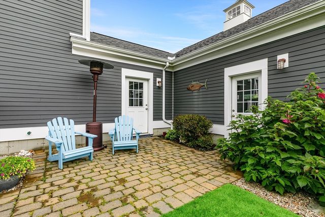 5 Point Shore Drive, Amesbury, MA 01913