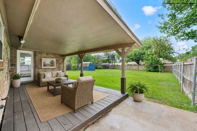 1904 Westover Drive, Arlington, TX 76015