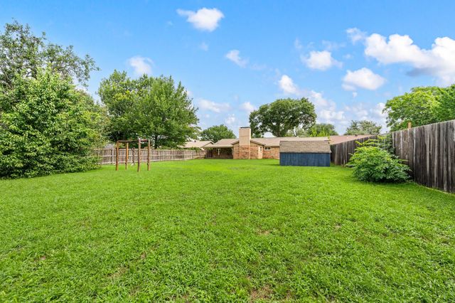1904 Westover Drive, Arlington, TX 76015