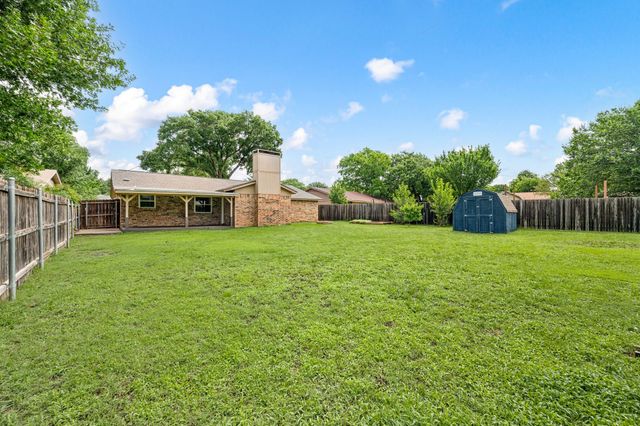 1904 Westover Drive, Arlington, TX 76015