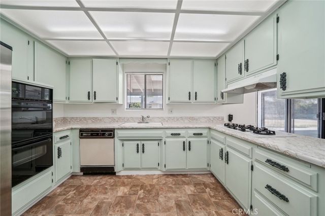 40389 Melrose Avenue, Hemet, CA 92544