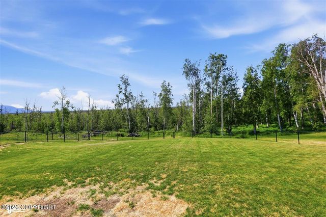 3208 S Barn Gable Loop, Wasilla, AK 99654
