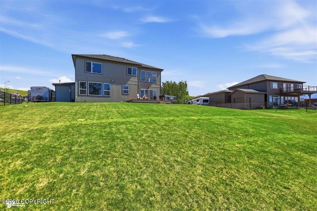 3208 S Barn Gable Loop, Wasilla, AK 99654
