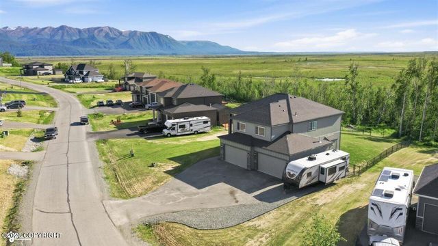 3208 S Barn Gable Loop, Wasilla, AK 99654