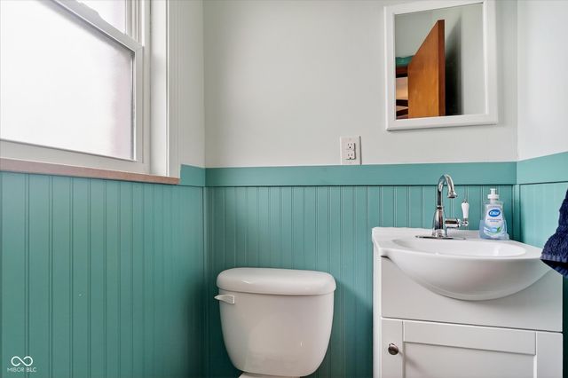 4601 N Lesley Avenue, Indianapolis, IN 46226