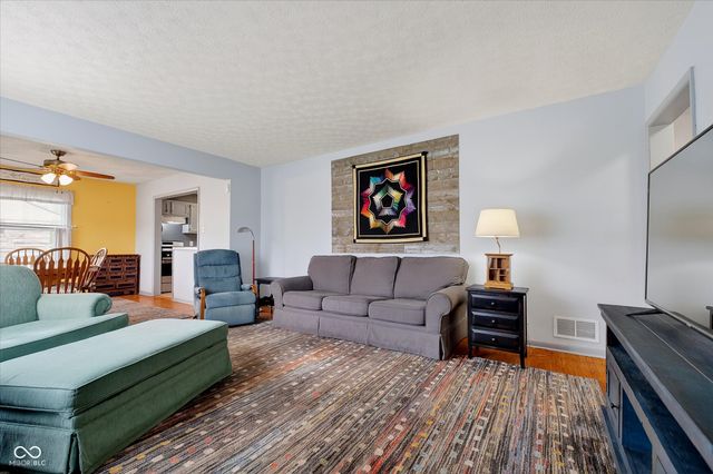 4601 N Lesley Avenue, Indianapolis, IN 46226