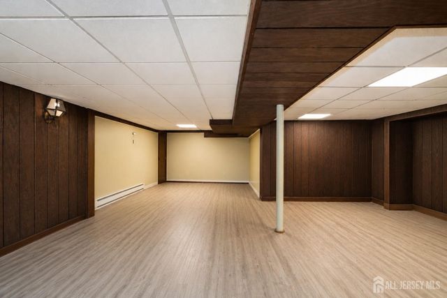 16 Ivy Place, Monroe, NJ 08831