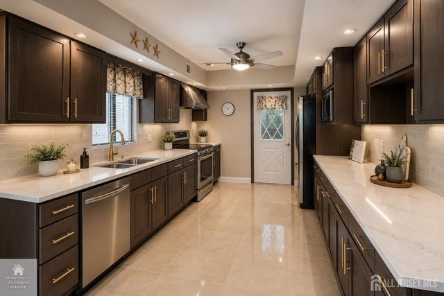 16 Ivy Place, Monroe, NJ 08831