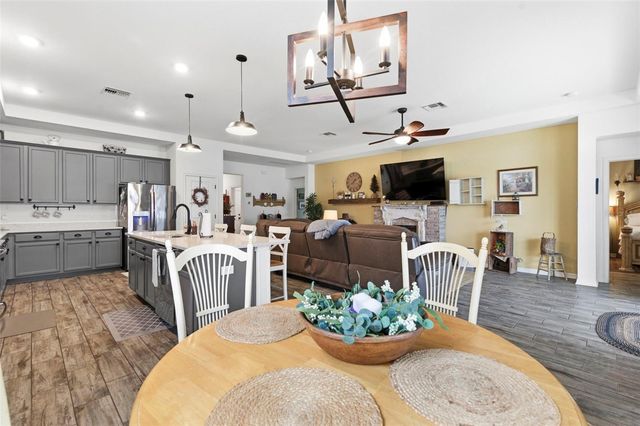 895 OLD WINDSOR WAY, Spring Hill, FL 34609