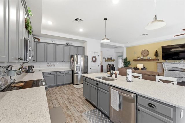 895 OLD WINDSOR WAY, Spring Hill, FL 34609