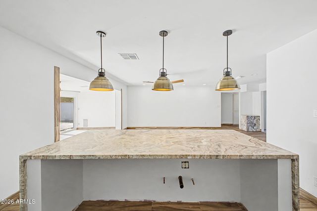 7729 E RANCHO VISTA Drive, Scottsdale, AZ 85251