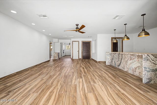 7729 E RANCHO VISTA Drive, Scottsdale, AZ 85251