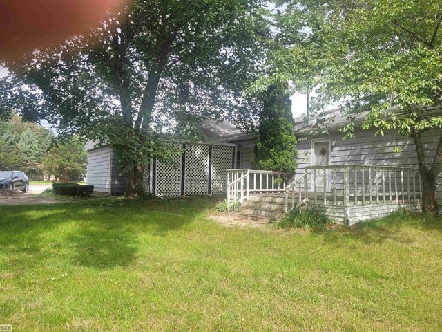 25300 23 mile Road, Chesterfield Twp, MI 48051