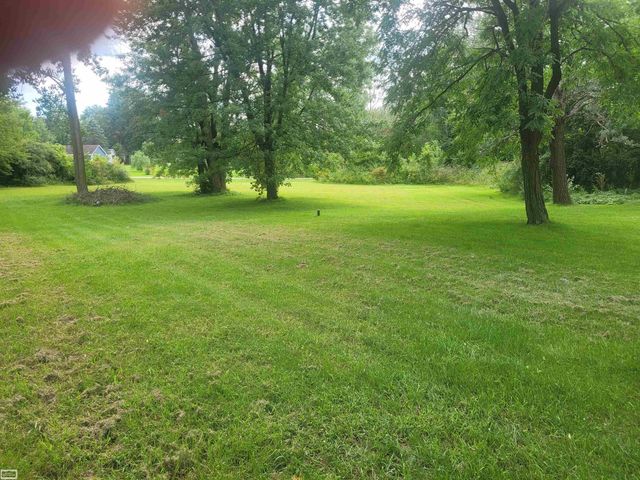25300 23 mile Road, Chesterfield Twp, MI 48051