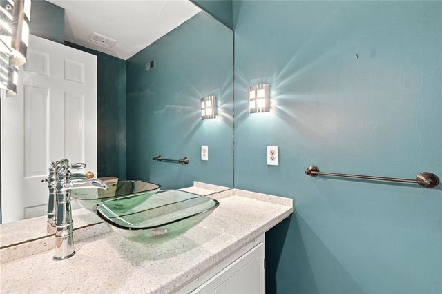 109 Wyndham Avenue 109, Providence, RI 02908