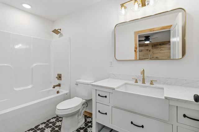 223 Pumpkin Creek Circle, Jamestown, KY 42629