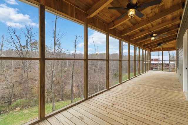 223 Pumpkin Creek Circle, Jamestown, KY 42629