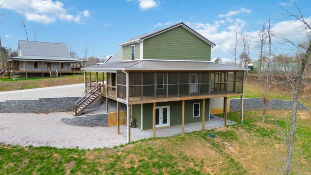 223 Pumpkin Creek Circle, Jamestown, KY 42629
