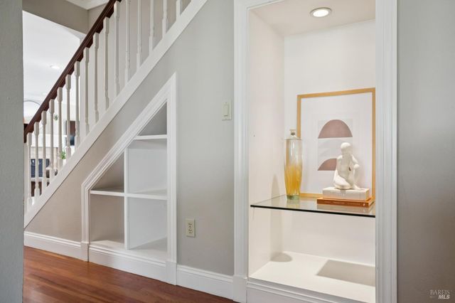 29 Andreas Cir, Novato, CA 94945