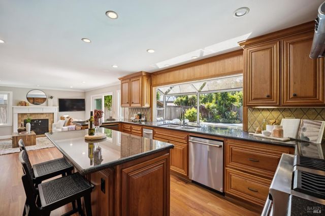 29 Andreas Cir, Novato, CA 94945