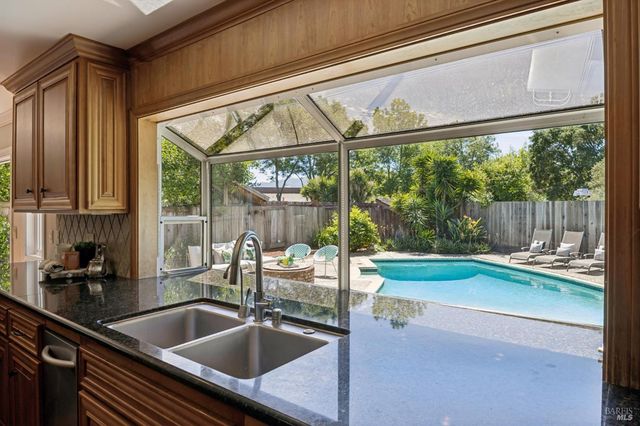 29 Andreas Cir, Novato, CA 94945