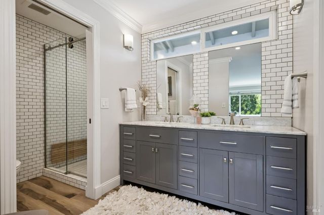 29 Andreas Cir, Novato, CA 94945