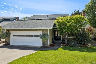 29 Andreas Cir, Novato, CA 94945